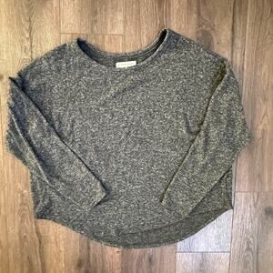 Lucky Brand Long Sleeved Cloud Jersey Top. Charcoal Heather. Size Large.